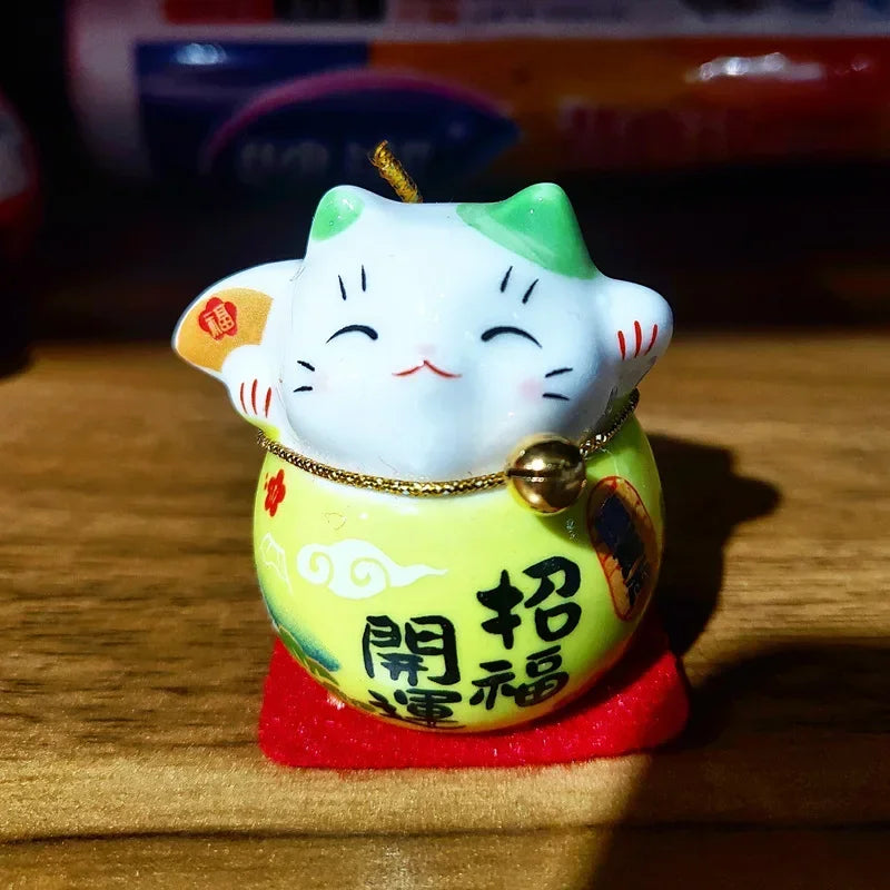 Cerámica Japonesa Daruma Artesanía Gato de la Suerte de Dibujos Animados Adorno de la Fortuna Paisaje Accesorios de Decoración del Hogar Regalos Decoración de la Sala de Estar