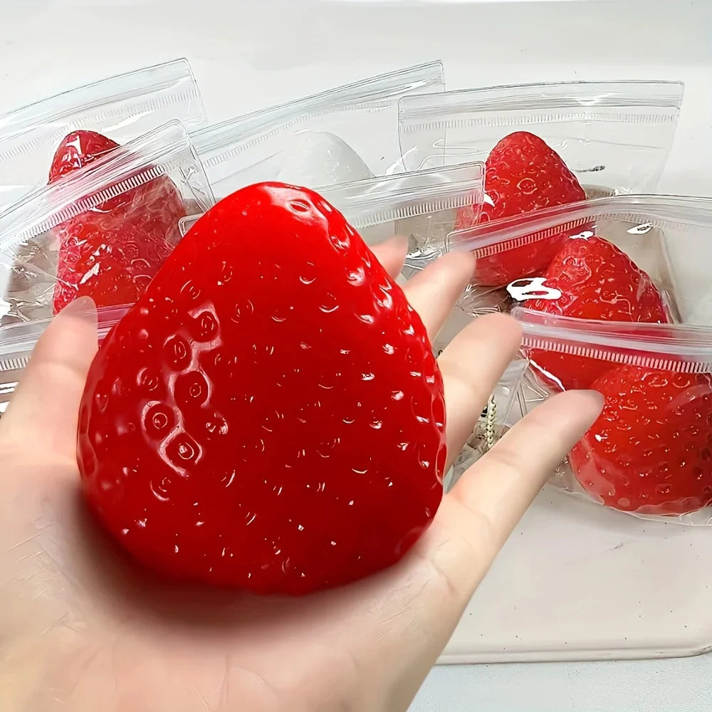 1Pc Squishy Big Strawberry