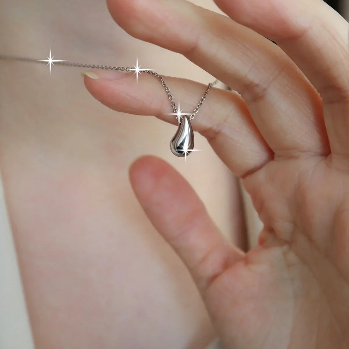 Waterdrop Pendant Necklace | Minimalist Stainless Steel Teardrop Jewelry for Women