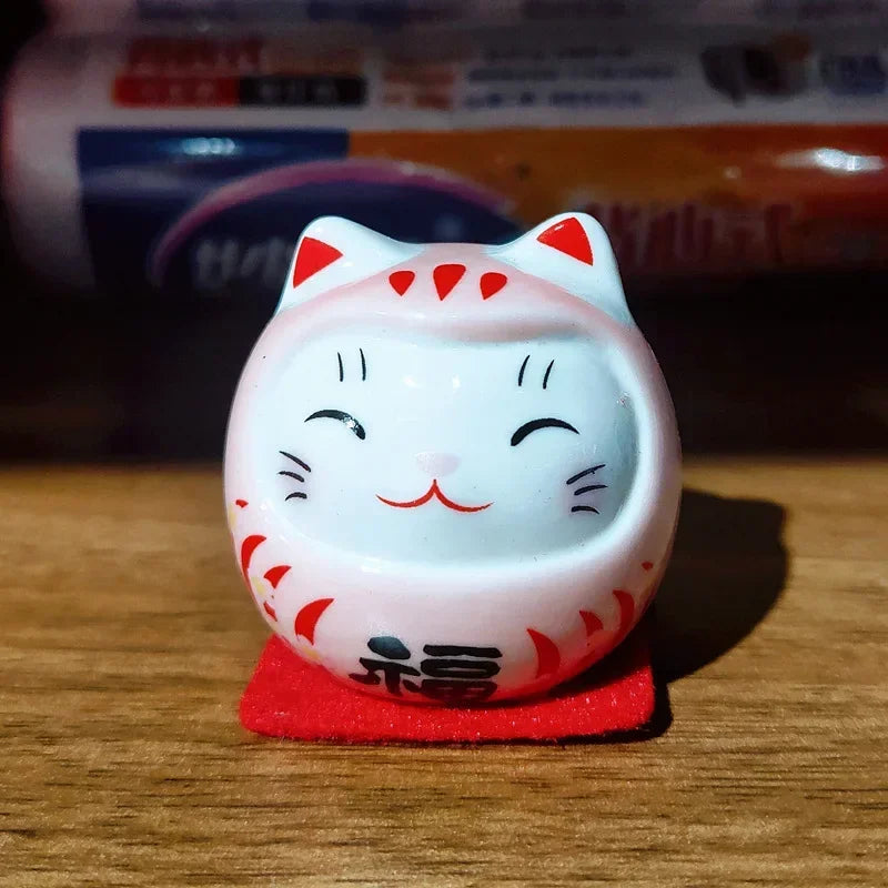 Cerámica Japonesa Daruma Artesanía Gato de la Suerte de Dibujos Animados Adorno de la Fortuna Paisaje Accesorios de Decoración del Hogar Regalos Decoración de la Sala de Estar