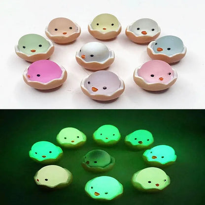 Luminous Eggshell Chick Car Decoration | Resin DIY Toy for Jewelry and Gifts