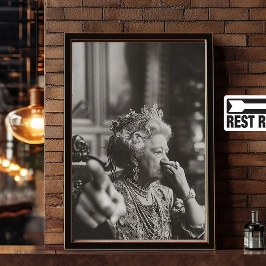 Modern Vintage Wall Art, Queen Portrait Humour Funny Wall Art, HD Canvas Printed Poster, Home Living Room Bedroom Decoration