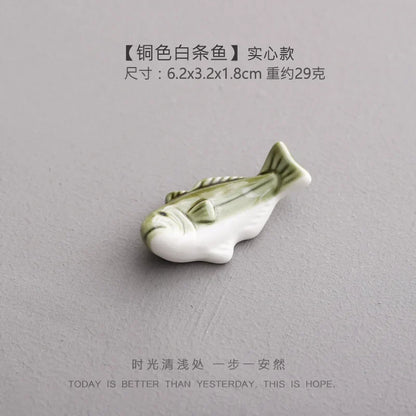 Cute Ceramic Fish Shape Chopsticks Holders Chopstick Stand Shelf Cartoon Animals Spoons Fork Rack Ceramic Rest Kitchen Utensil