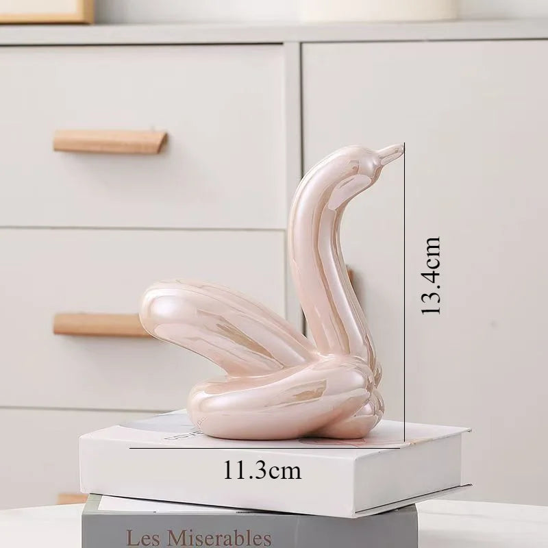 13.4cm Mini Créatif Ballon Cygne Abstrait Céramique Ornement Sculpture Bureau Statue Maison Bureau Accessoires Décoration Cadeau