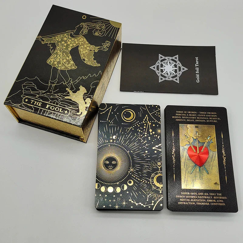 Le nouveau jeu de société de Tarot "The New Knight Laser Gold Foil" – Cartes de divination luxueuses en PVC, imperméables et résistantes à l'usure, avec marquage à chaud.