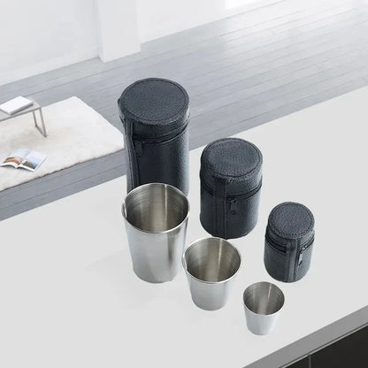 2025 Lot de 4 tasses de voyage d'extérieur en acier inoxydable, mini verres à whisky/vin avec étui, vaisselle portable 30ml/70ml/170ml