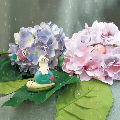 Artisanat de décoration en résine de chat, petite grenouille scène de pluie pour la décoration de bureau, ornements artisanaux, collection de jouets, cadeaux en gros Nouveauté 2024