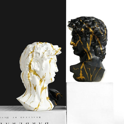 15cm David European Style Statue Resin Sculpture Michelangelo Art Office Desk Decor Small Art Sculpture Gallery Quality Replica