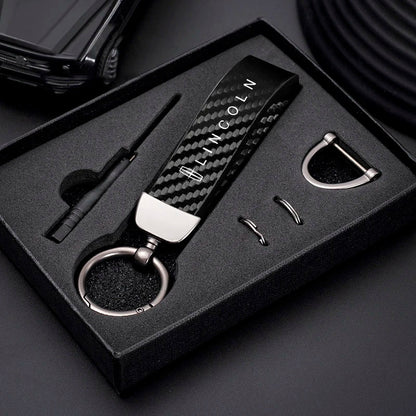 Carbon Fiber Style Car Keychain | Microfiber Leather Key Ring for Lincoln Navigator
