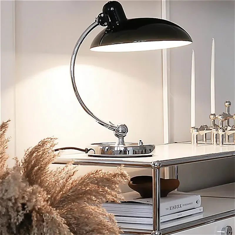 Lámpara de escritorio danesa vintage con brazo oscilante, pinza de sujeción, luz de mesa retro artística para oficina