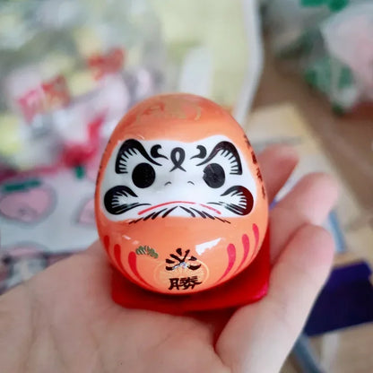 Cerámica Japonesa Daruma Artesanía Gato de la Suerte de Dibujos Animados Adorno de la Fortuna Paisaje Accesorios de Decoración del Hogar Regalos Decoración de la Sala de Estar