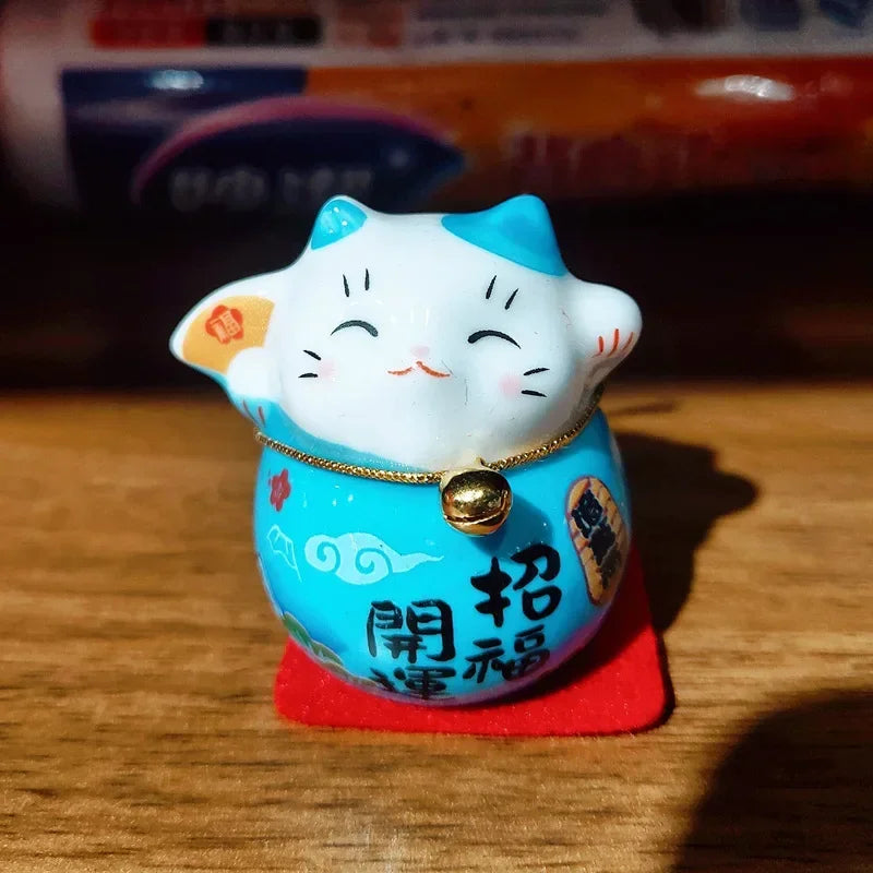 Cerámica Japonesa Daruma Artesanía Gato de la Suerte de Dibujos Animados Adorno de la Fortuna Paisaje Accesorios de Decoración del Hogar Regalos Decoración de la Sala de Estar