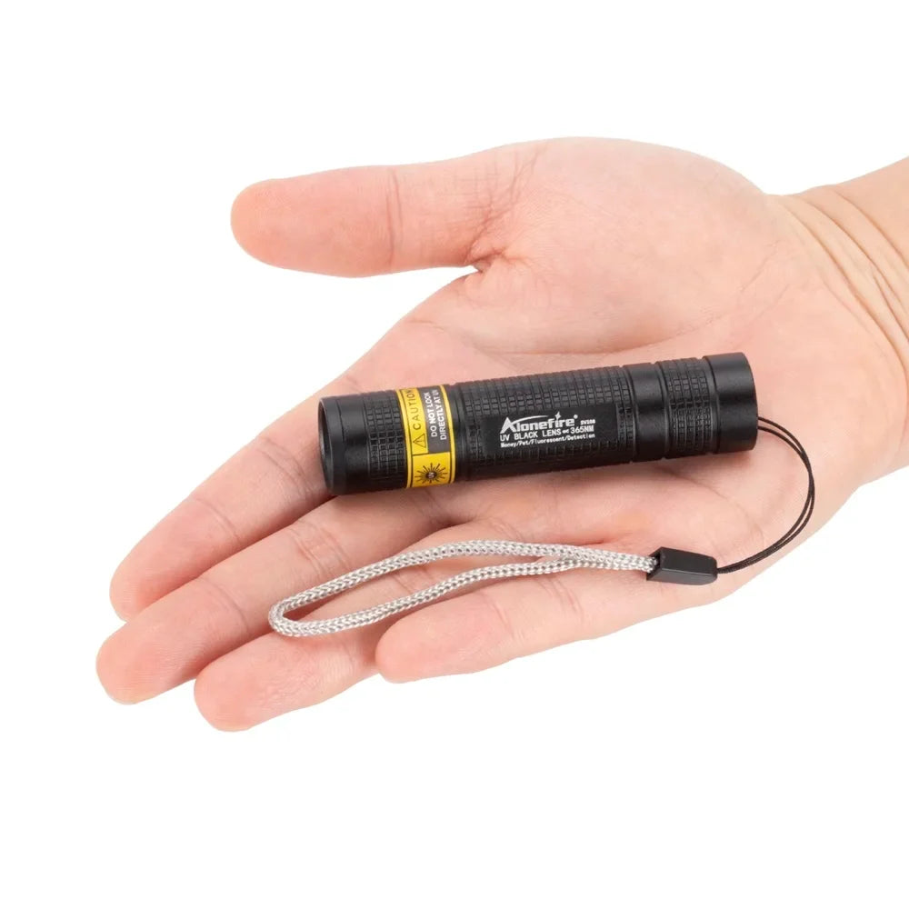 365nm UV Flashlight USB Rechargeable Mini Blacklight Pet Stain Detection