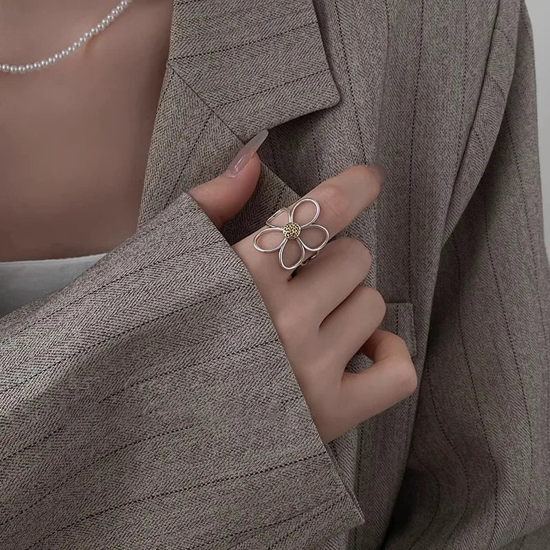 VENTFILLE 925 Sterling Silver Flower Ring | Hollow Out Retro Jewelry for Women