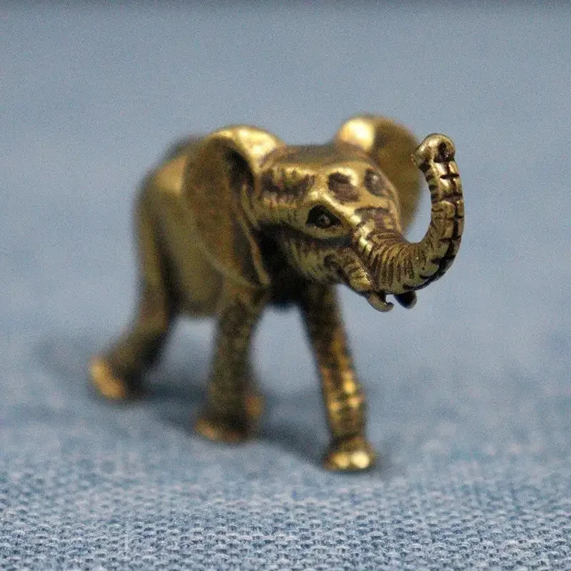 Statuette d'éléphant en laiton – Miniature animale en métal faite à la main, statue de collection, accessoire de décoration de bureau, sans électricité