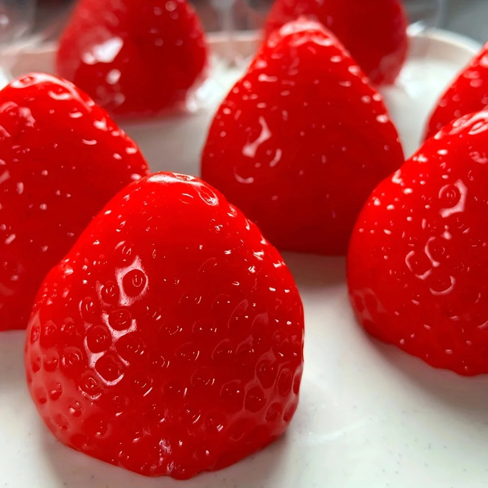 1Pc Squishy Big Strawberry