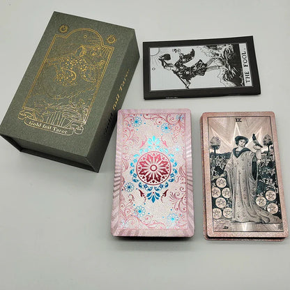 Le nouveau jeu de société de Tarot "The New Knight Laser Gold Foil" – Cartes de divination luxueuses en PVC, imperméables et résistantes à l'usure, avec marquage à chaud.