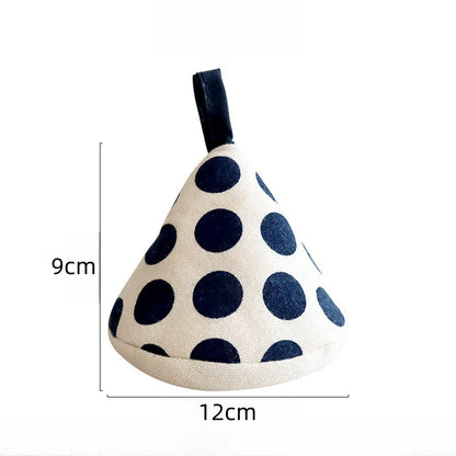 Triangle Pot Handle Cover | Non Slip Heat Insulation Glove for Pots and Pans