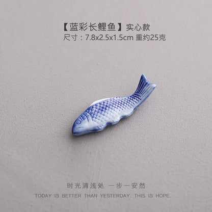 Cute Ceramic Fish Shape Chopsticks Holders Chopstick Stand Shelf Cartoon Animals Spoons Fork Rack Ceramic Rest Kitchen Utensil