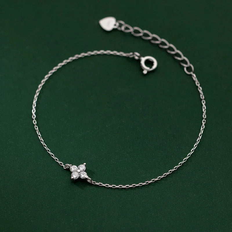 Four Leaf Clover Cubic Zirconia Bracelet | Trendy Chain Link Bracelet for Women