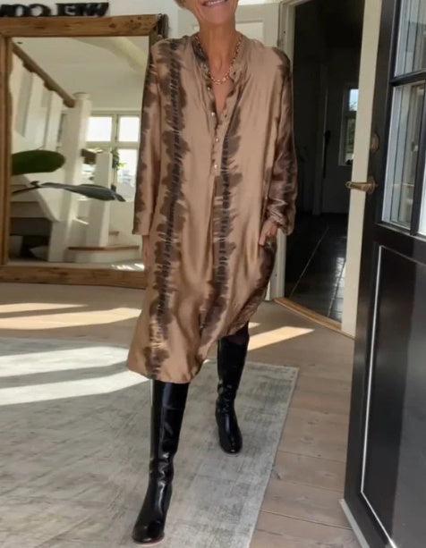 Vestido de mujer con estampado de serpiente