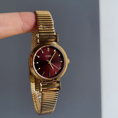 Retro Ankela Red Series Chain Watch Women