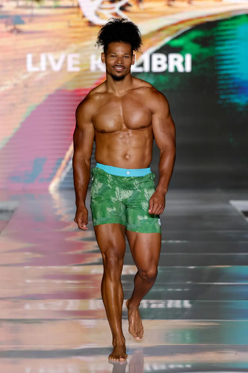 Men's La Tortuga Turtle Print Swim Shorts — Recycled Performance
