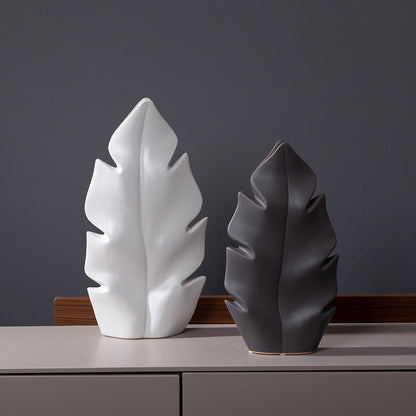Model Room Exhibition Hall Entrance Matte Ceramic Art Vase