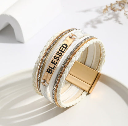 Bracelet en cuir synthétique de style ethnique avec plaque en alliage