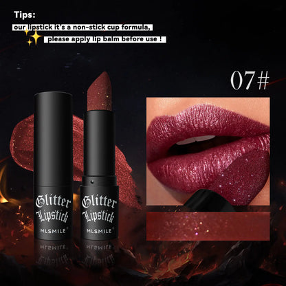 Labial mate aterciopelado de larga duración e hidratante
