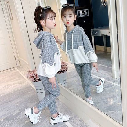 Ensemble de sport et de loisir à carreaux pour enfants tendance