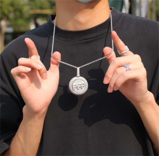 Colgante giratorio de Hip Hop personalizado, con nombre de 26 letras y microcirconitas incrustadas