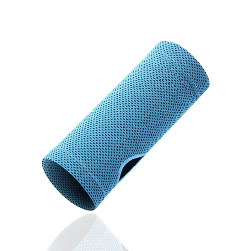 Cold-Sensing Sports Wristbands – Ice Silk Cooling Sweatbands