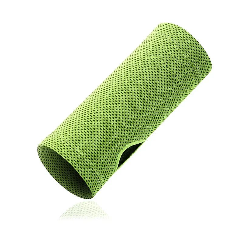 Cold-Sensing Sports Wristbands – Ice Silk Cooling Sweatbands