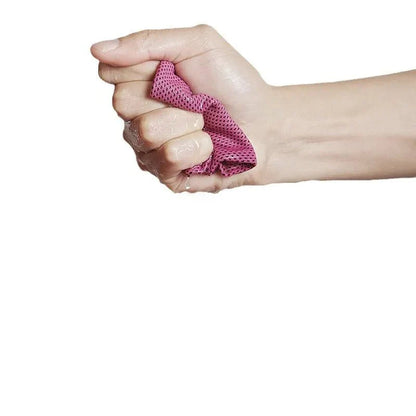 Cold-Sensing Sports Wristbands – Ice Silk Cooling Sweatbands