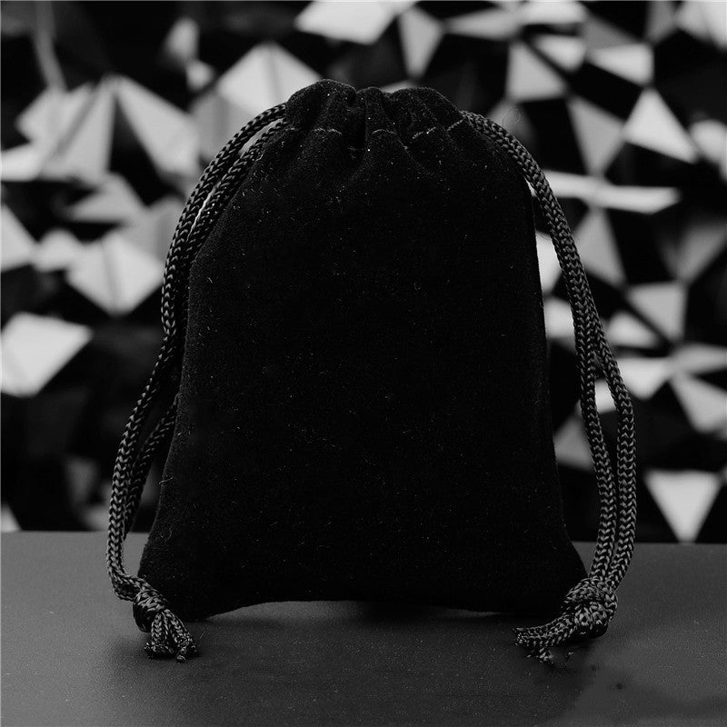 Pochette à Bijoux en Flanelle Unie avec Cordon de Serrage