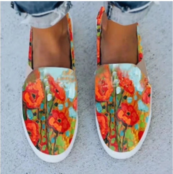 Women's Large Size Shoes Snake Decor