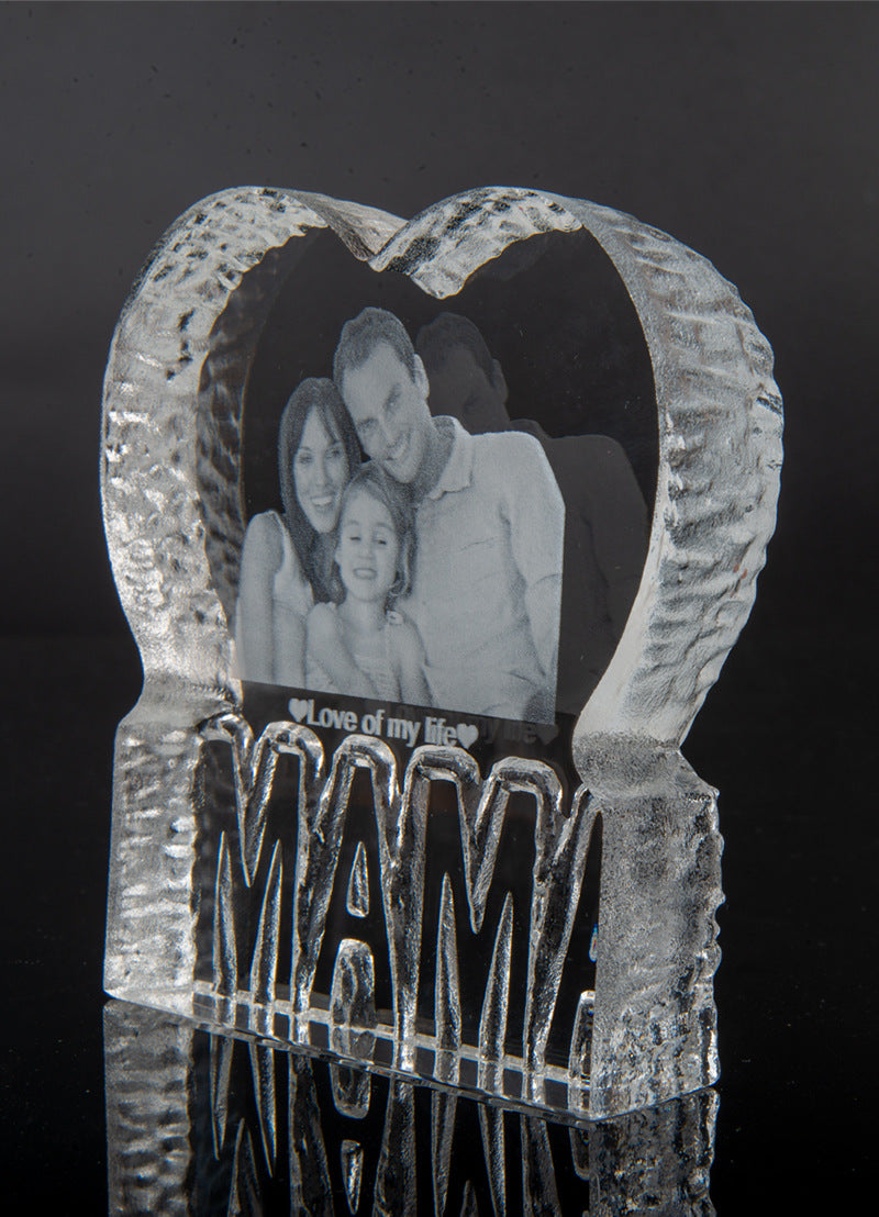 Adornos de cristal tallado en forma de corazón