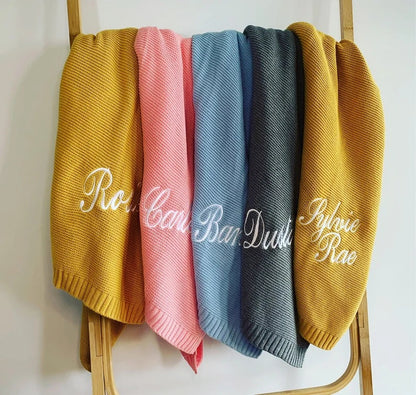 Couverture tricotée pour poussette de bébé