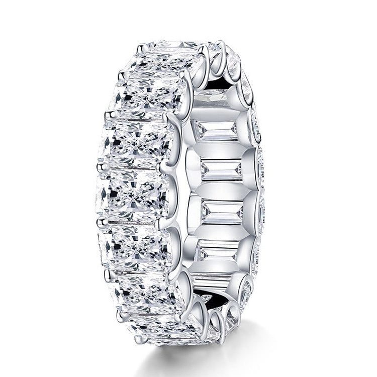 Sterling Silver Ring with High Carbon Diamond Simulant – Elegant Luxury Ring for Women