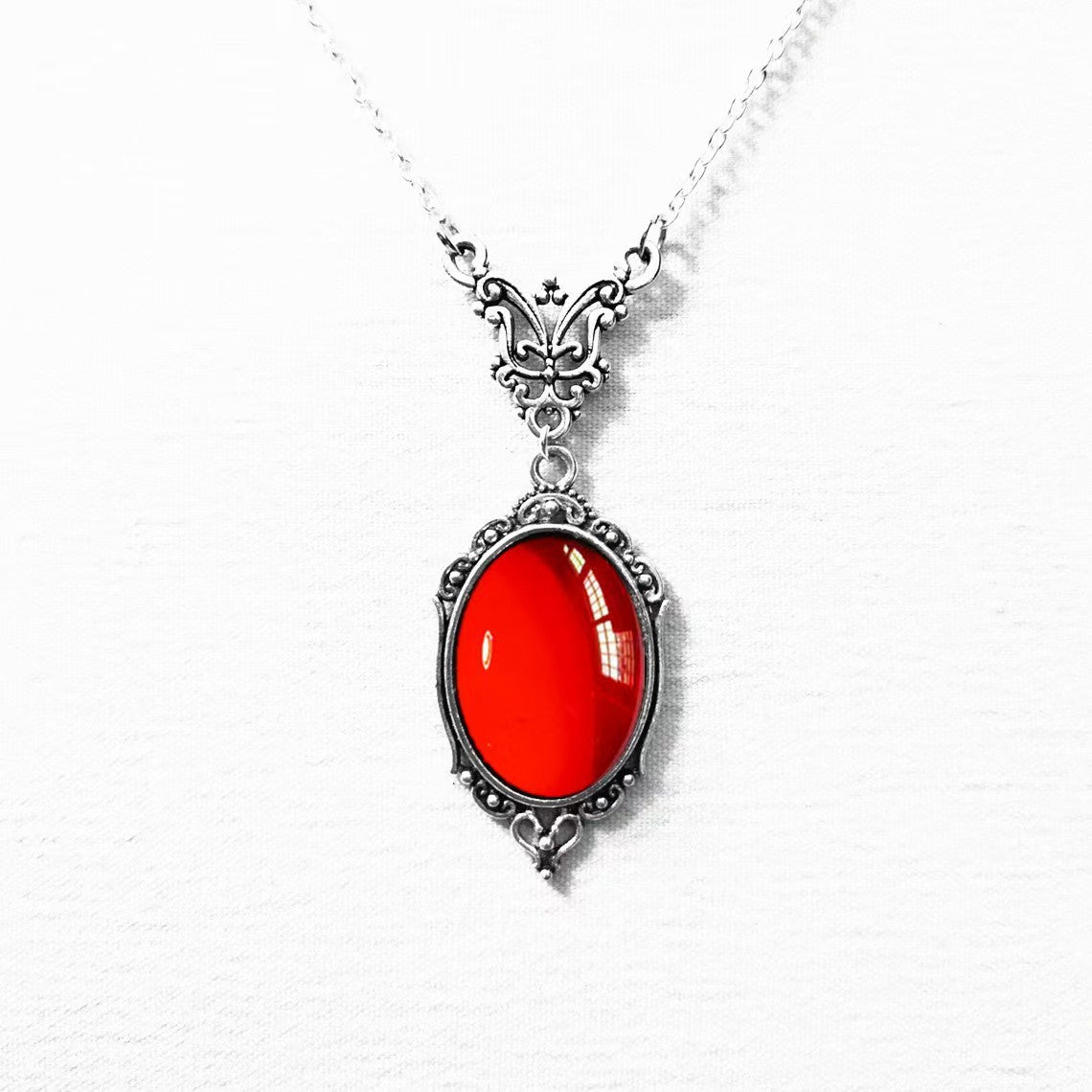 Collar de cristal de cuarzo rojo vintage