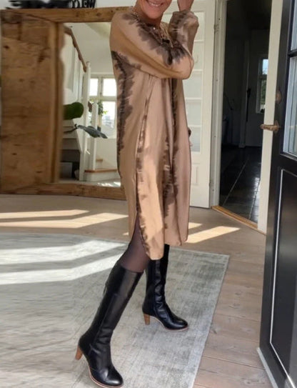 Vestido de mujer con estampado de serpiente