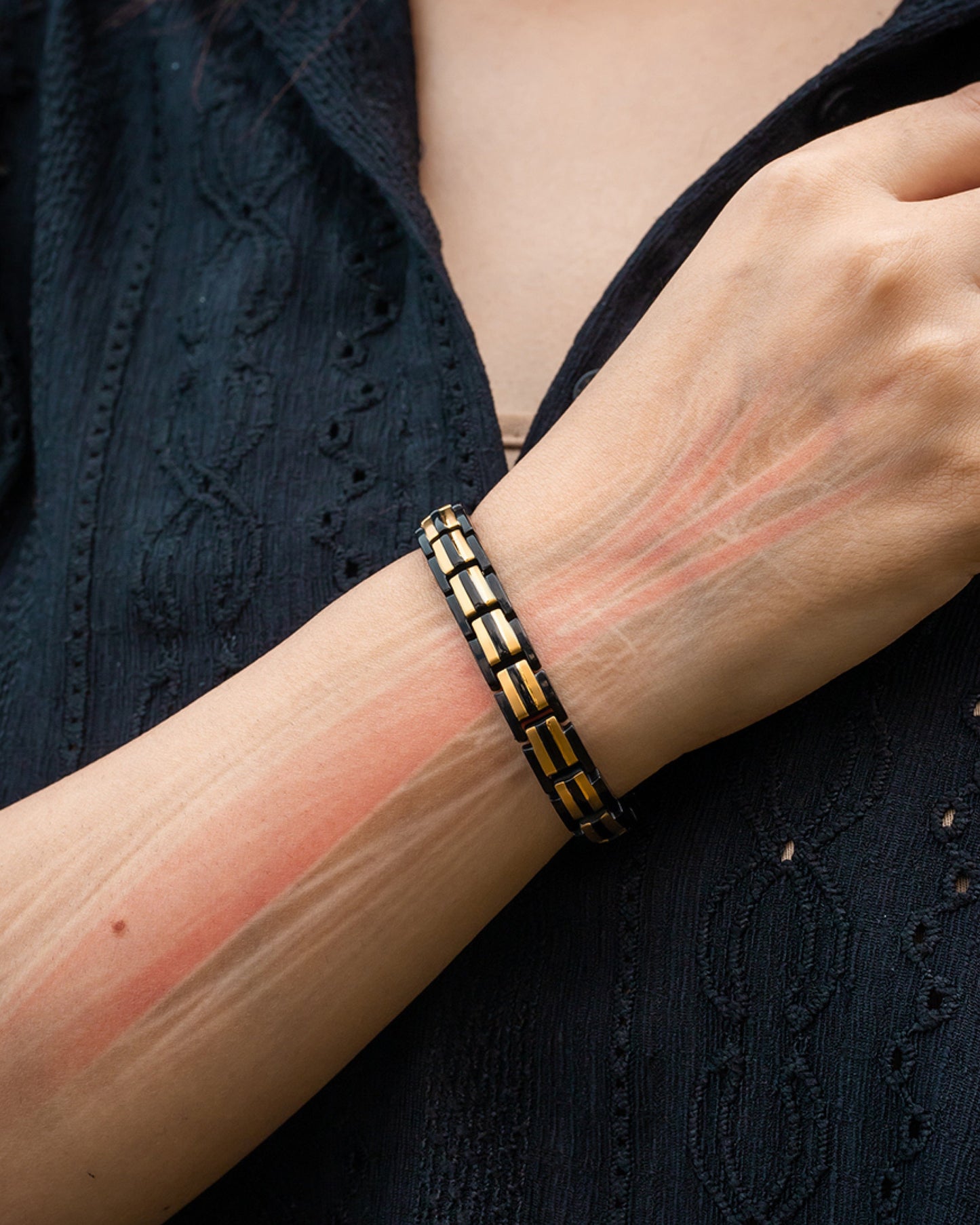 Bracelet magnétique EllipseMAX pour femme (noir et or)