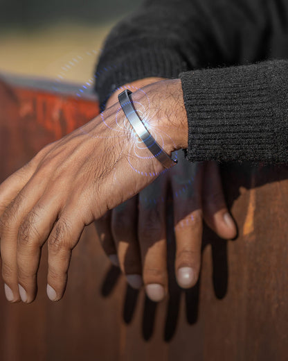 Men’s Magnetic Bracelet Cuff (Brushed Silver)