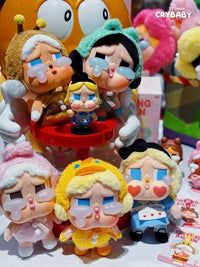 Figurines mystères Crybaby – Porte-clés de collection surprise mignon