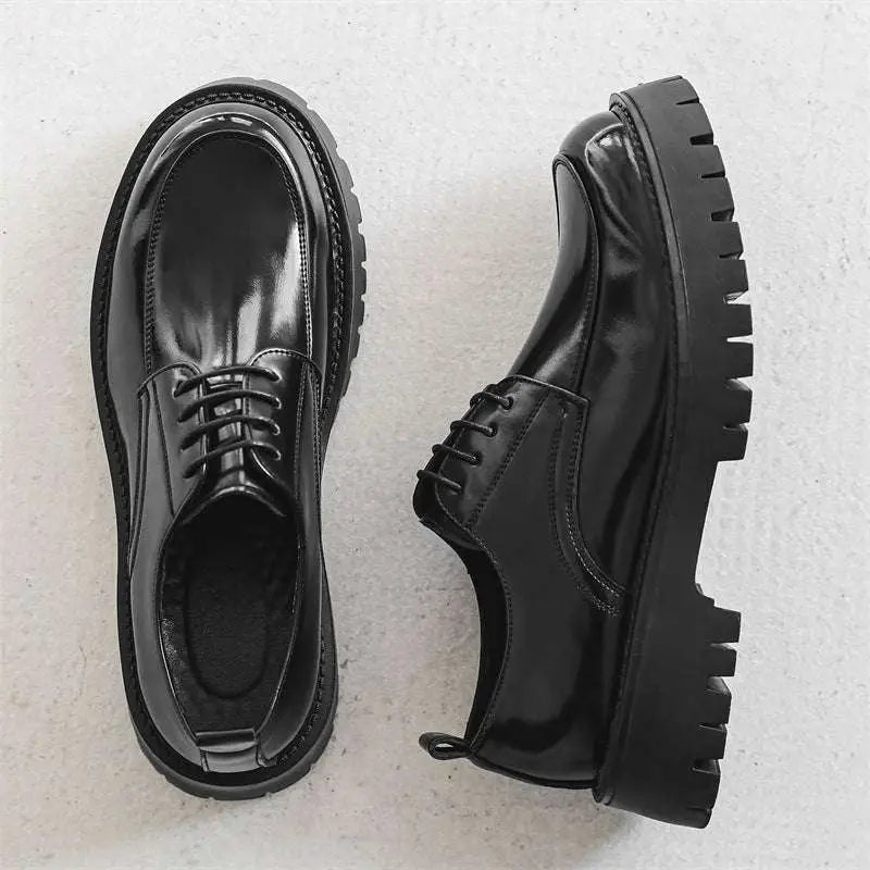 Zapatos casuales de cuero para hombre con costuras rojas