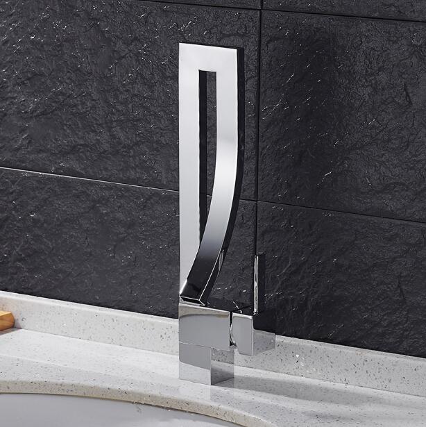 Martina Single-Hole Bathroom Faucet