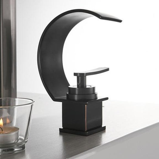 Gisela Single-Hole Bathroom Faucet