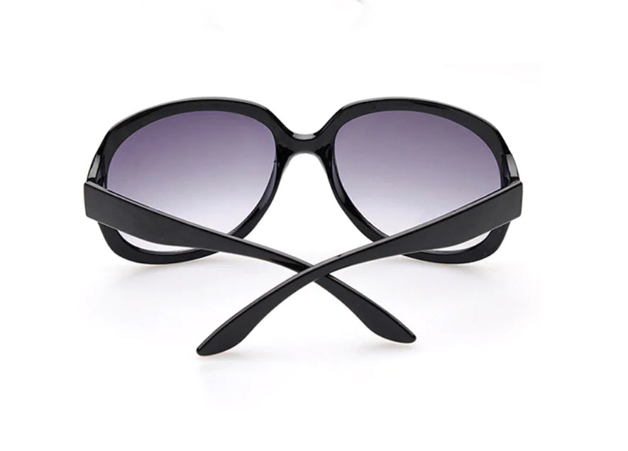 Lunettes de soleil classiques pour femme