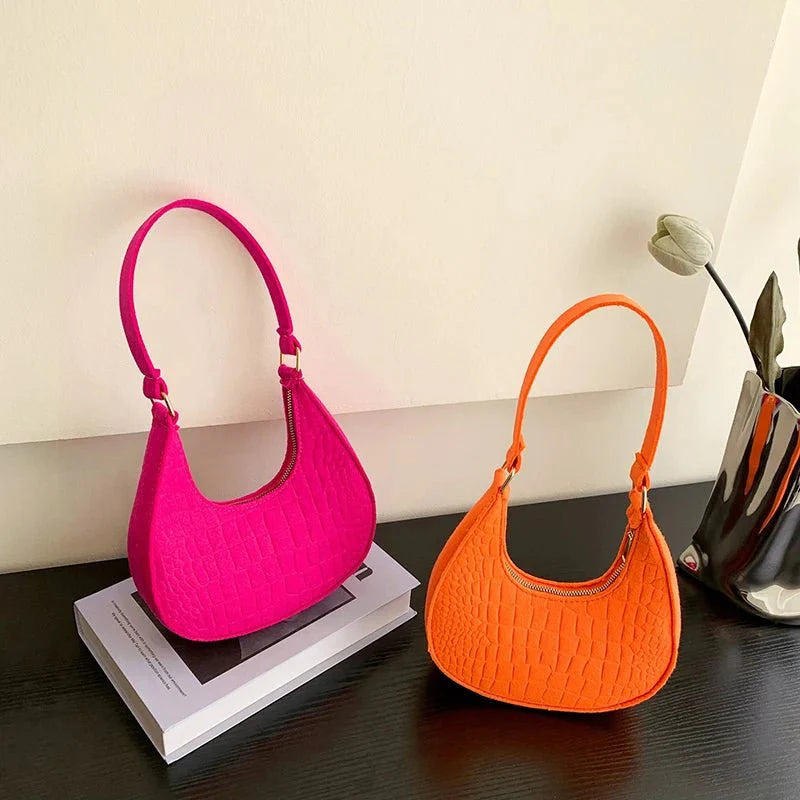 Retro Leisure Half Moon Shoulder Handbag